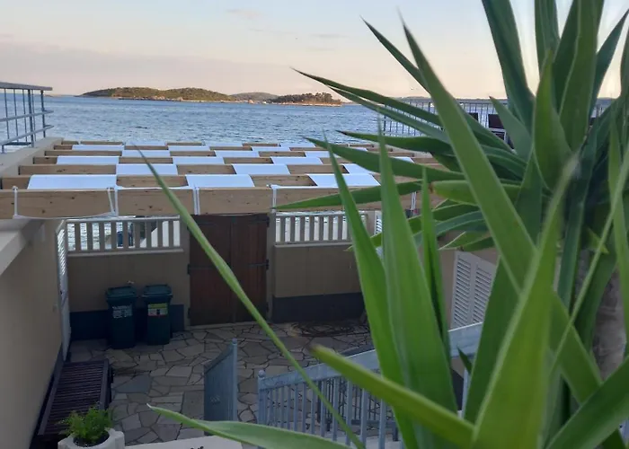 Seaside Family Friendly House With A Swimming Pool Orebic, Peljesac - 23009 Nyaraló Orebić